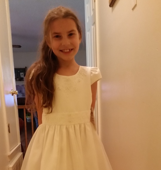 Meet your Posher, Kimberly! - Picture 4 of 4